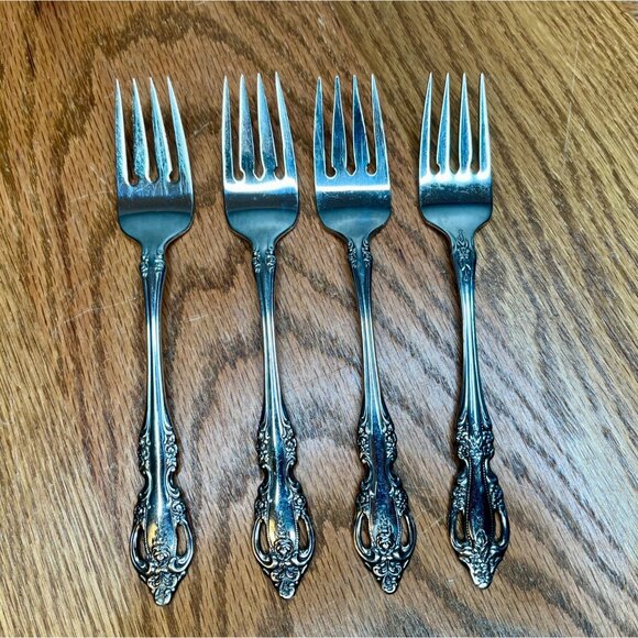 Set of 4 Oneida Brahms  Salad Forks  community stainless flatware 6 7/8" - Picture 1 of 11